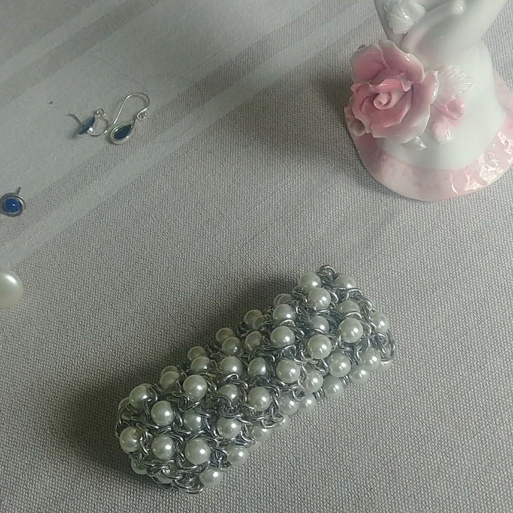 Pearl and silver cuff bracelet